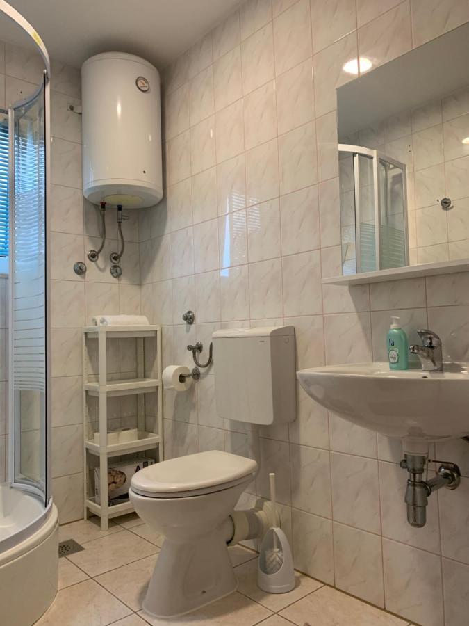 Apartments Villa Ohana Kastela Luaran gambar