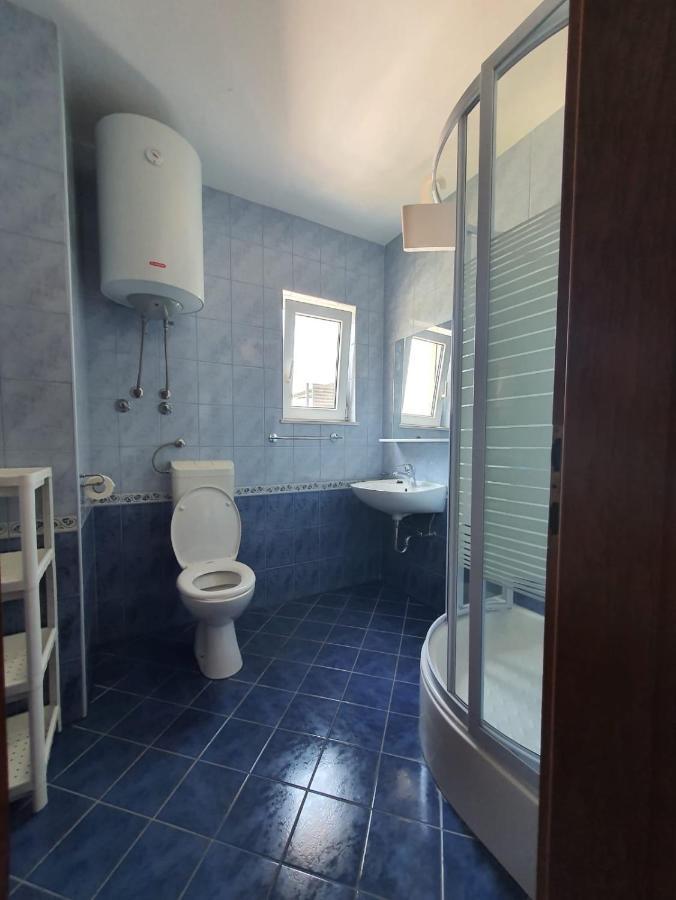 Apartments Villa Ohana Kastela Luaran gambar