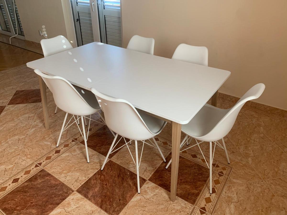 Apartments Villa Ohana Kastela Luaran gambar