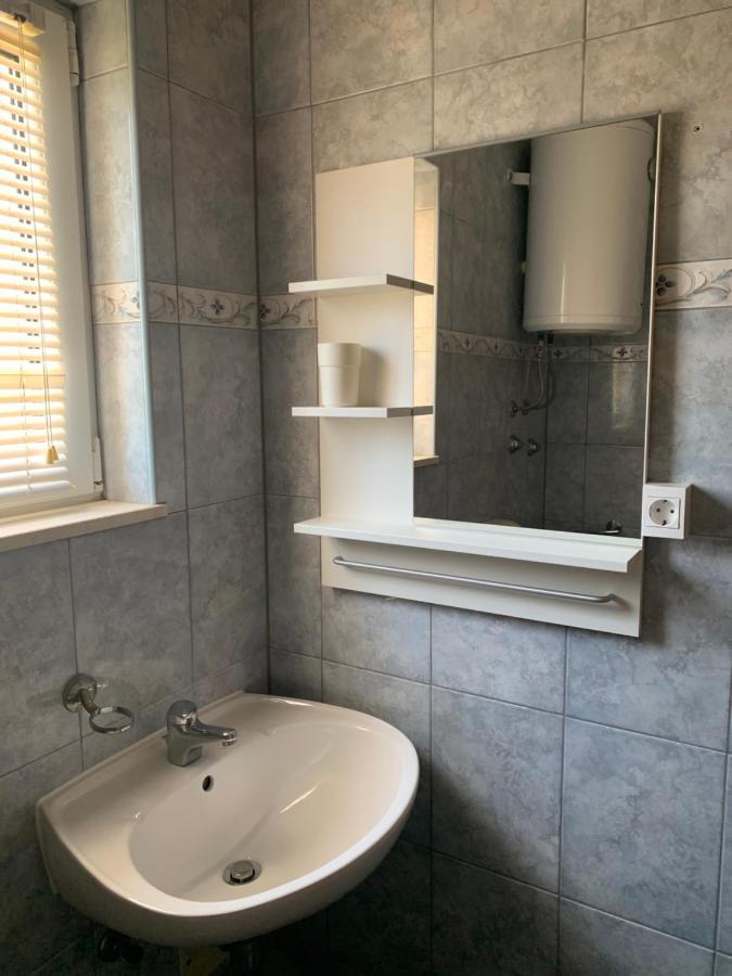 Apartments Villa Ohana Kastela Luaran gambar
