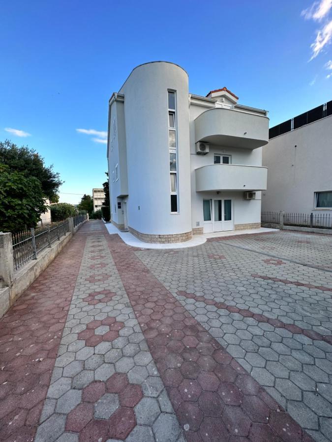 Apartments Villa Ohana Kastela Luaran gambar
